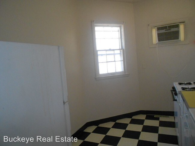 Foto del edificio - 79 W 5th Ave