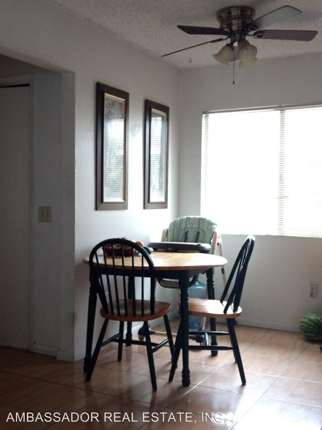 Building Photo - 1 br, 1 bath House - 329 East Orange Street