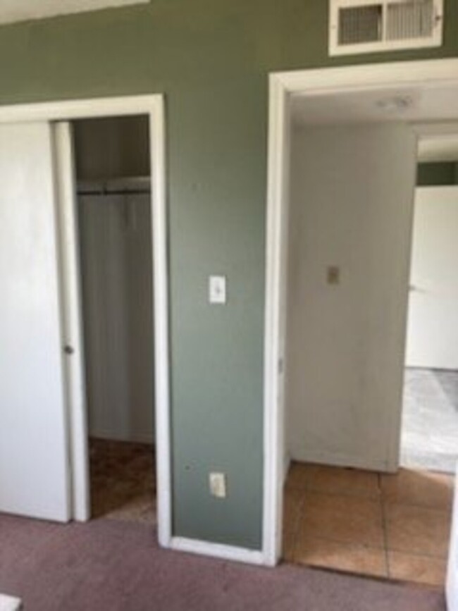 Foto del edificio - 312 Grove St NE