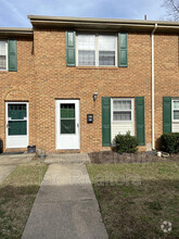 Building Photo - 445 Barberton Dr