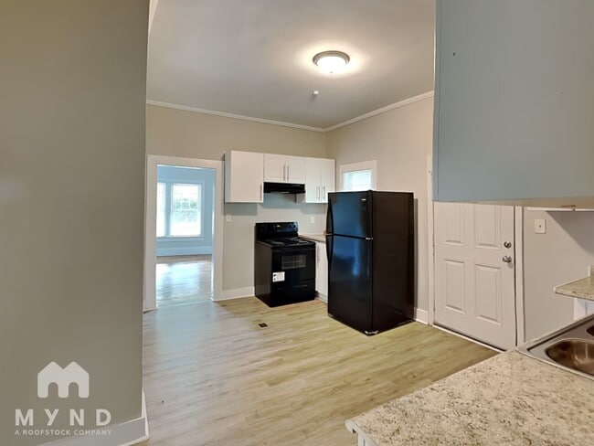 Building Photo - 1161 Indale Pl SW