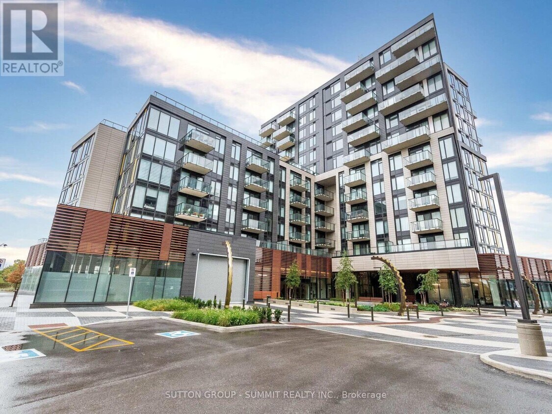 Primary Photo - 1415-1415 Dundas St E