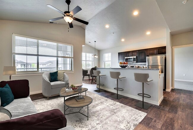 Interior Photo - Eagle River Apartments