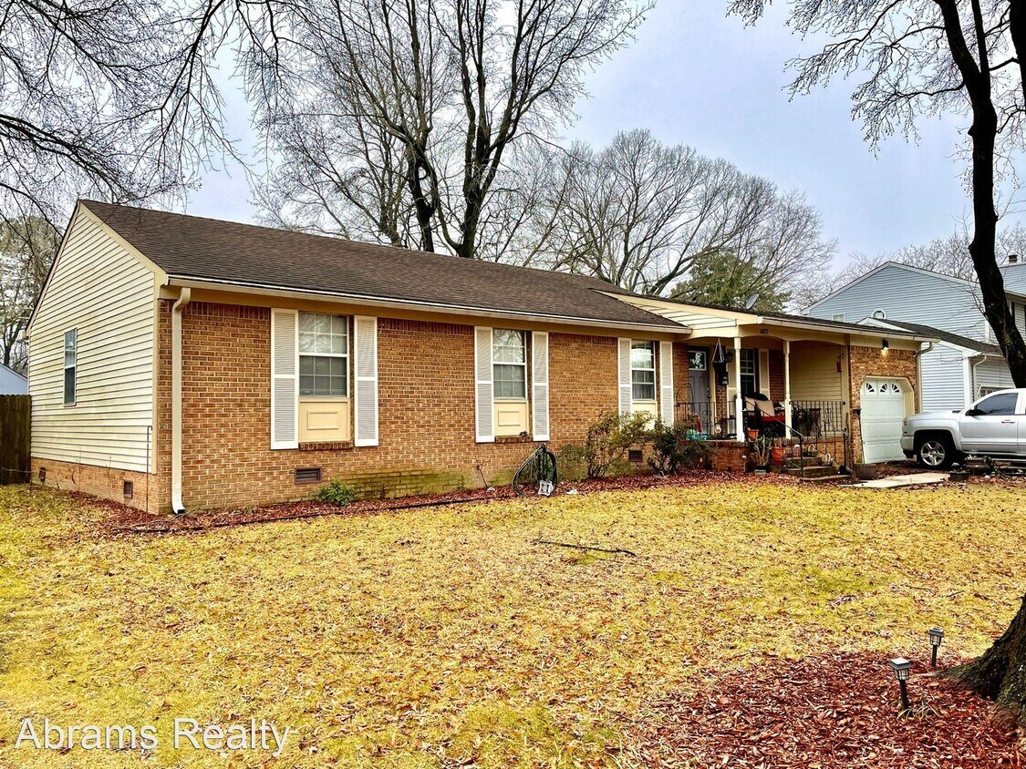 Primary Photo - 4 br, 2 bath House - 6817 Cedarwood Court