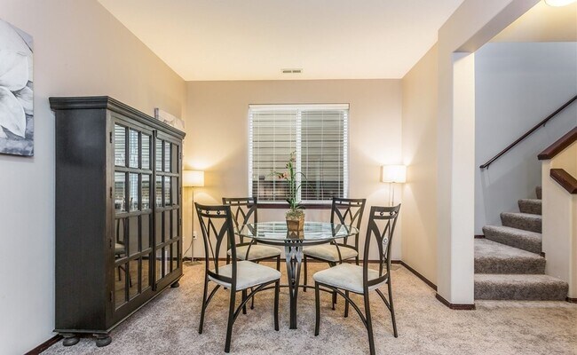 Foto del edificio - FOUR BEDROOM HOME LOCATED IN THE ARBORS AT...