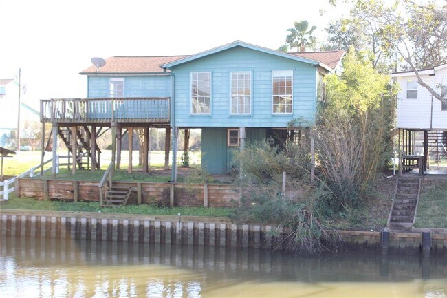 Foto del edificio - 440 Creek Dr
