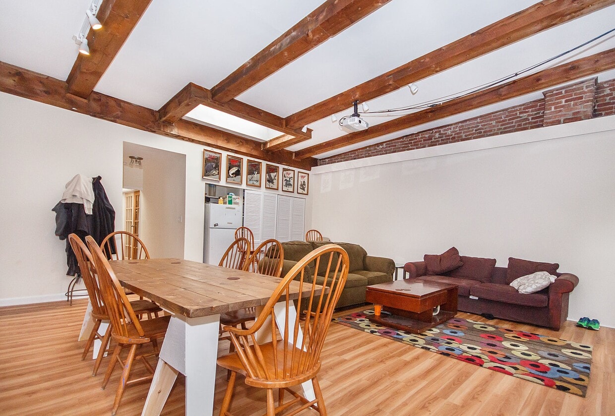 Photo - 29 St Mary's St (Brookline, MA)