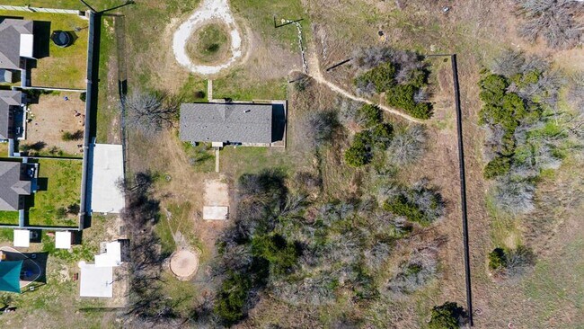 Building Photo - 10801 Bradshaw Rd