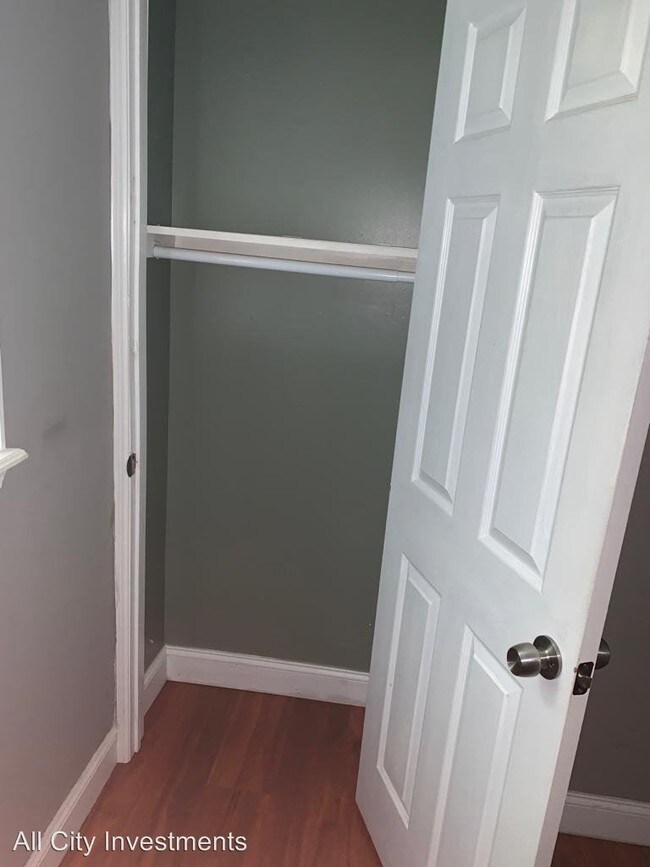 Foto del edificio - 2 br, 1 bath House - 3951 Baring Street