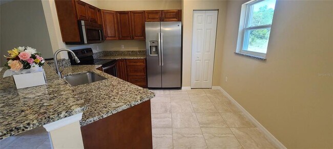 Foto del edificio - 3858 SW 133rd Loop