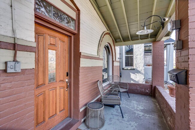 Foto del edificio - 2562 W River Dr