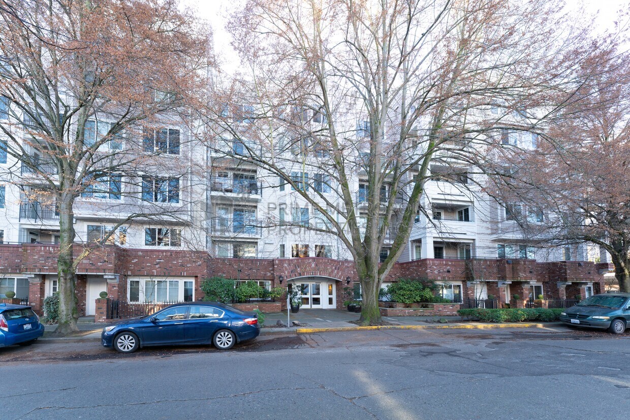 Photo - 1525 NW 57th St (Seattle, WA)