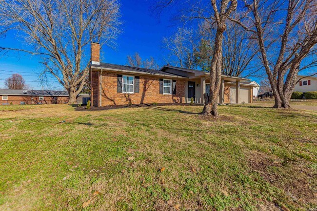 Foto del edificio - 441 Lawrence Dr