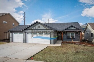 Building Photo - 8301 W Splitrail Ave