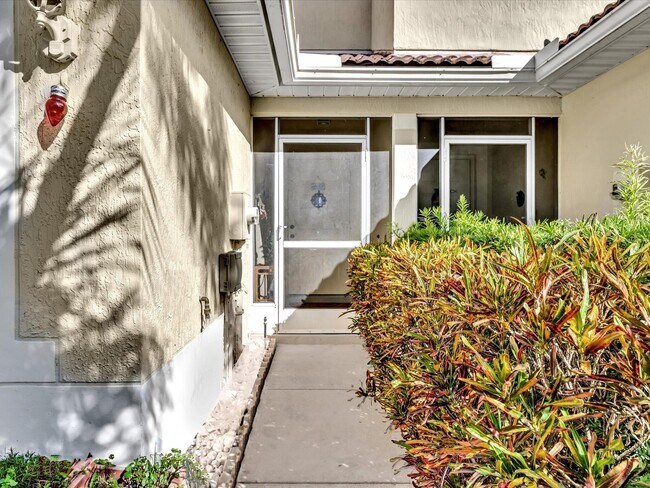 Foto del edificio - 9695 Porta Leona Ln