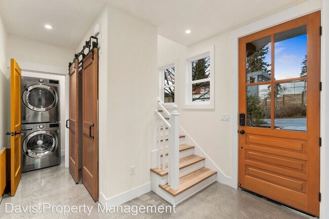 Building Photo - 10556 3rd Ave NW