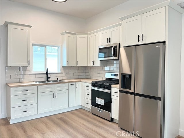 Foto principal - 9630 San Bernardino Rd