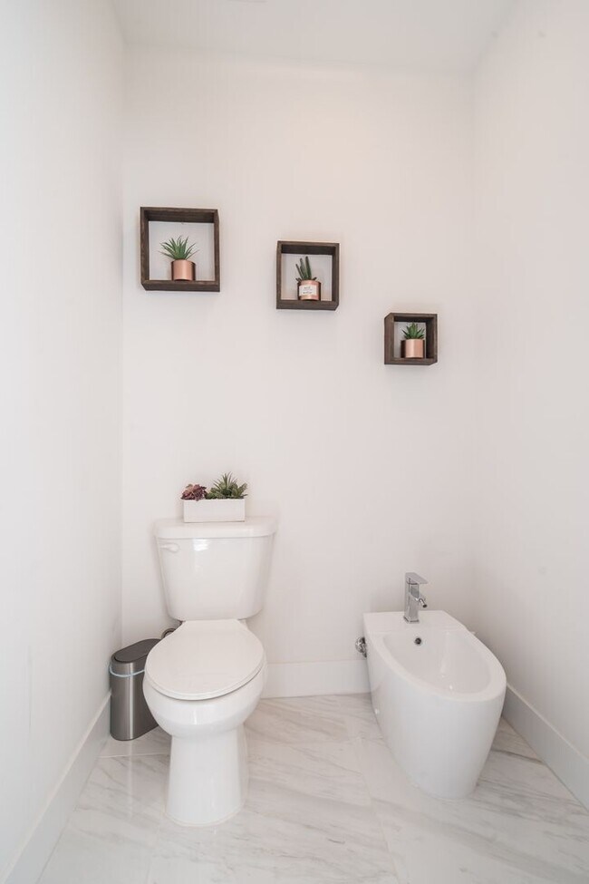 Foto del edificio - 3900 SW 69th Ave