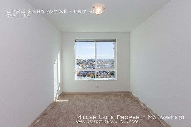 Building Photo - Brand New Apartment Building minutes from UW!