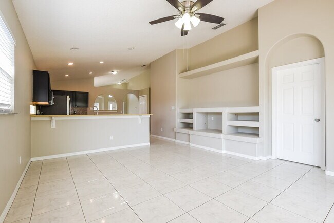 Building Photo - 10830 Brown Trout Cir