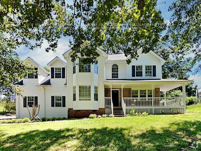 Building Photo - 6615 Gigi Dr
