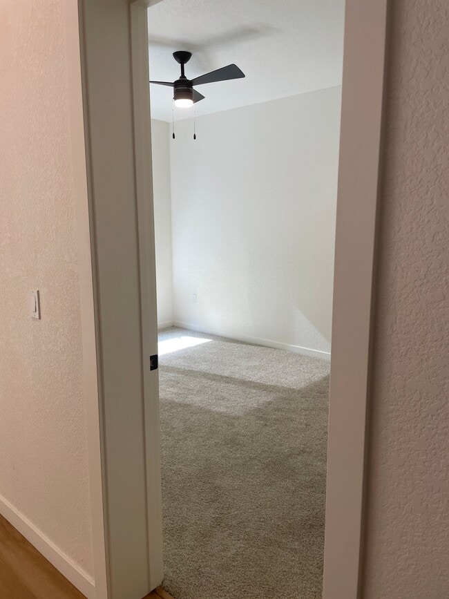 Photo - 1380 N Uvalda St Apartment