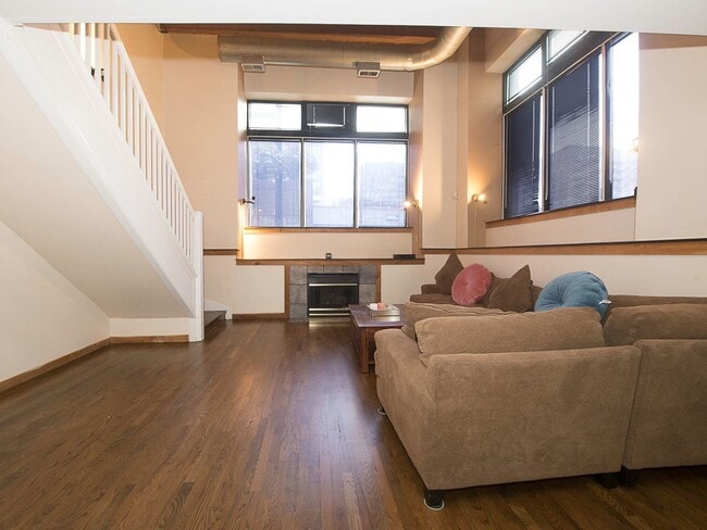 Foto del edificio - 732 S Financial Pl