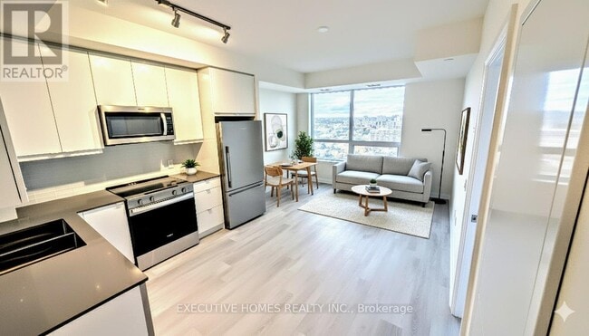 Building Photo - 3270 Sheppard Ave E