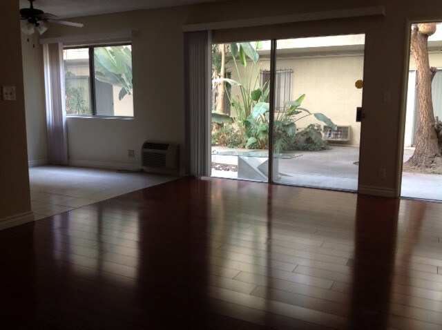 Foto principal - 735 N Sweetzer Ave