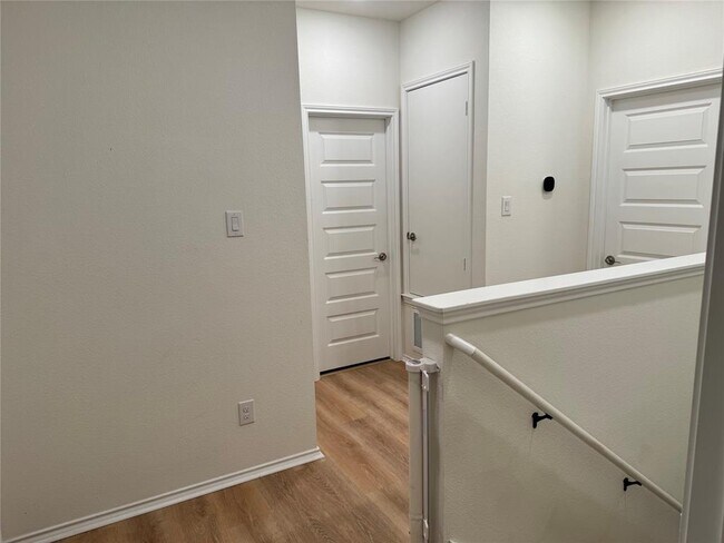 Building Photo - 256 Benmyrtle Trl