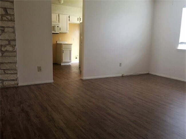 Building Photo - 11516 Quarter Horse Trail