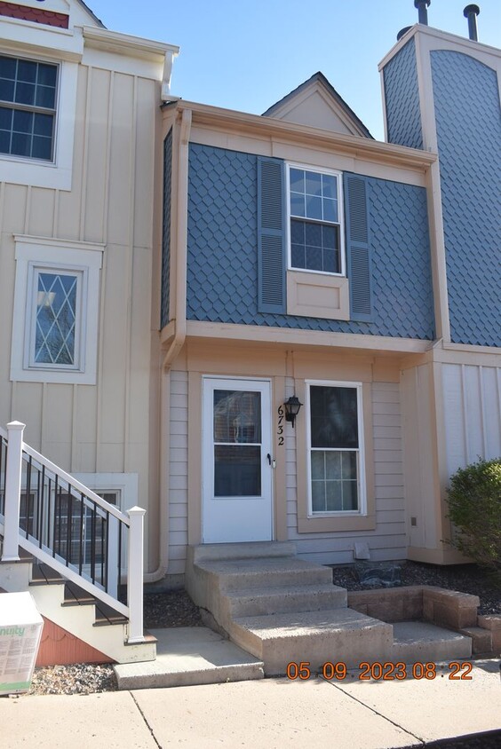 Lovely Updated Littleton Townhome in Wonderful Location - Lovely Updated Littleton Townhome in Wonderful Location