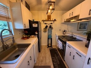 Building Photo - 60 Waipaa Ln