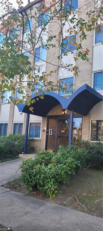 Foto del edificio - 1005 Woodrow Ave