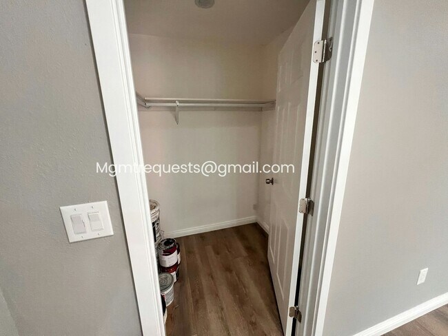 Foto del edificio - 2994 9th St