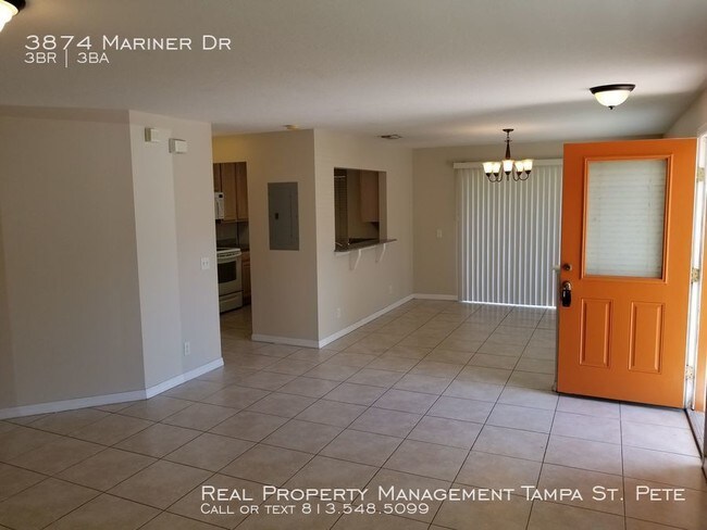 Building Photo - 3874 Mariner Dr