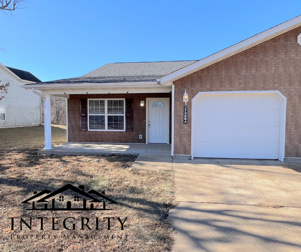 Primary Photo - 22660 Hanley Ln