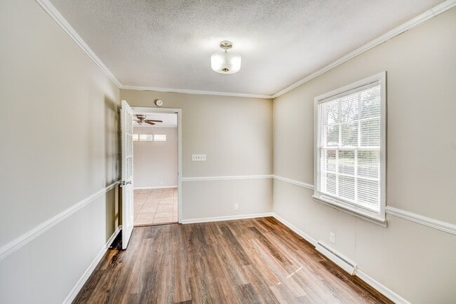 Foto del edificio - 1804 Fultonbrook Rd