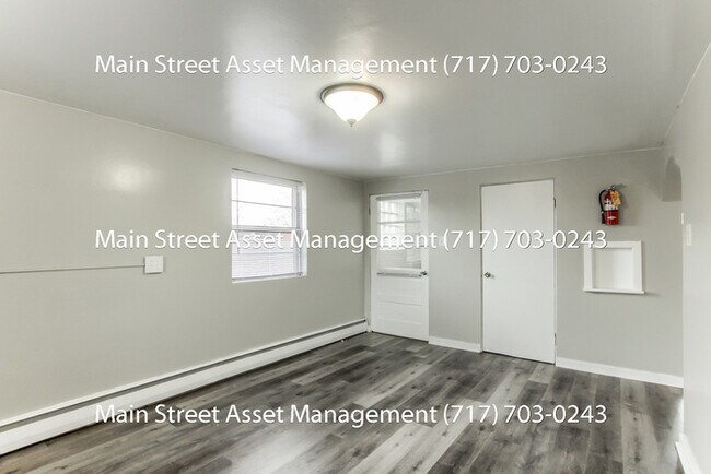 Building Photo - 1453 S 12th St