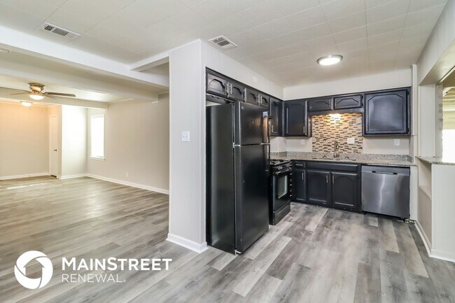Foto del edificio - 5780 Truelson Dr