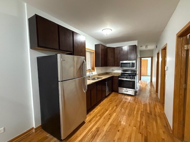 Building Photo - 1340 N Campbell Ave