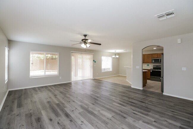 Foto del edificio - 31254 N Blackfoot Dr