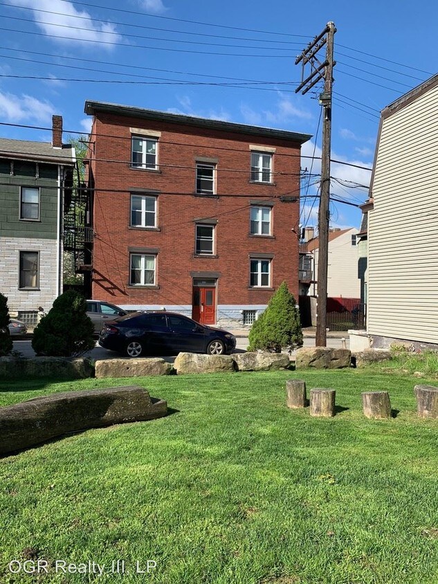 Primary Photo - 1415 Lager St
