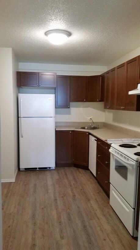 Building Photo - 1 Bed 1 Bath Unit in Red Deer, AB