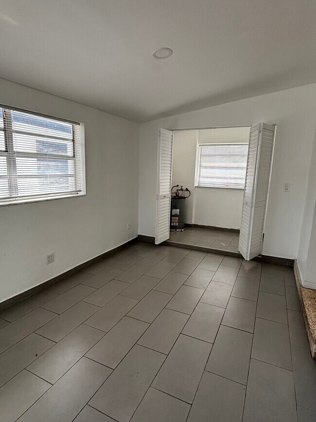 Foto del edificio - 3311 SW 87th Ct