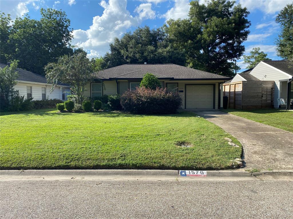 Primary Photo - 1570 Cheshire Ln