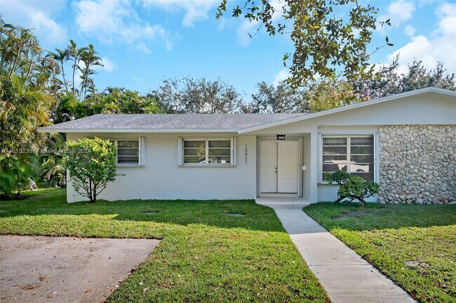Foto del edificio - 10921 SW 78th Ave