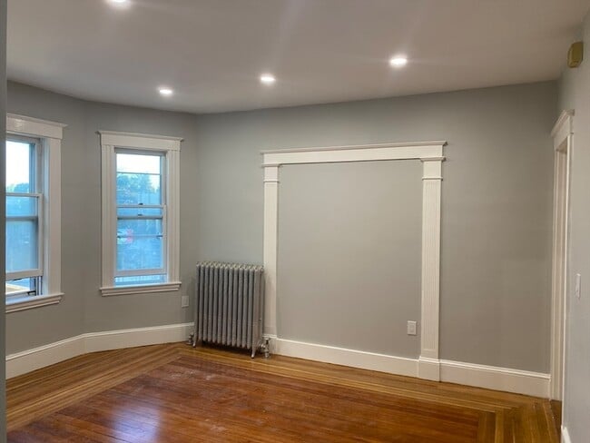 Foto del edificio - 811 Somerville Ave