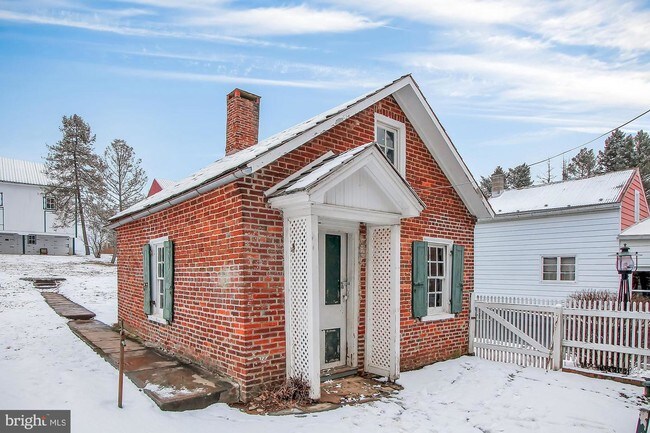 Building Photo - 169 Tulpehocken St