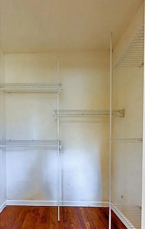 Foto del edificio - 3405 Elgin Dr